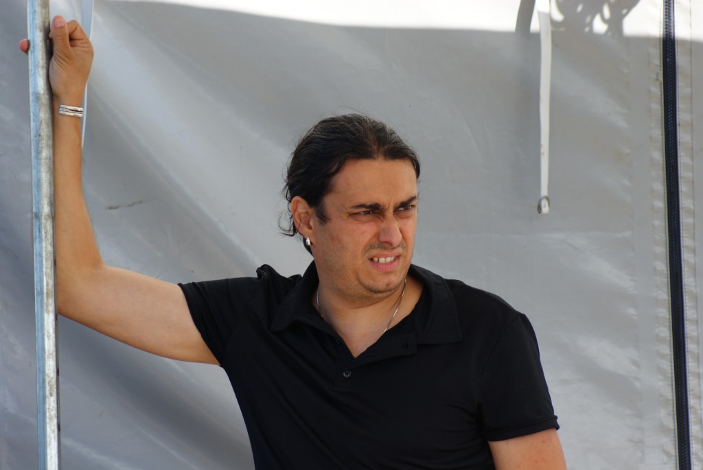 nicolas mirande bass man